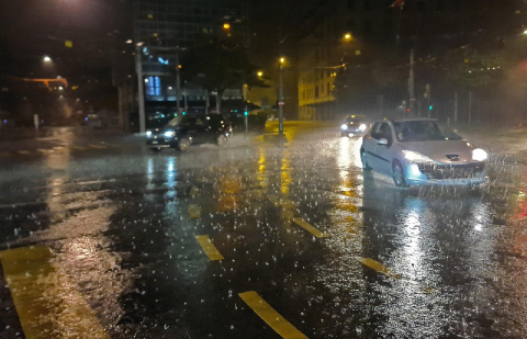 Unwetterwarnung fr die gesamte Region: Starkregen und Gewitter im Anmarsch!