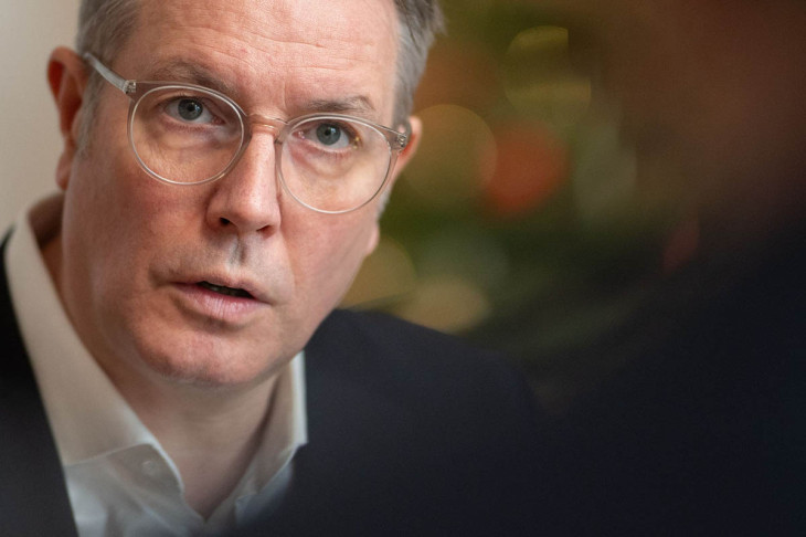 Streit um Sozialleistungen: Zahnarztbesuche bald selbst zahlen?