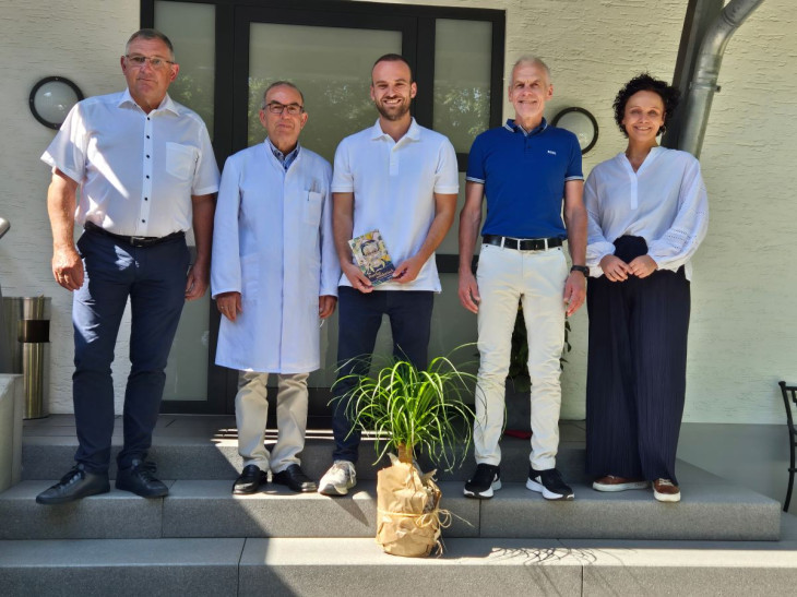 Dr. Christian Chahem steigt in die Altenkirchener Hausarztpraxis seines Vaters ein