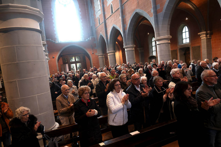 Standing Ovation am Ende des Konzertes. 