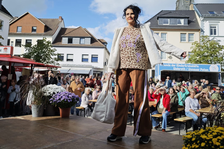 Den Spa� am Modeln hat die Vorsitzende nicht verloren