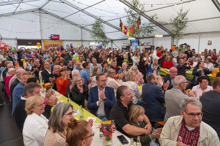 Applaus f�r den Nachwuchs. 