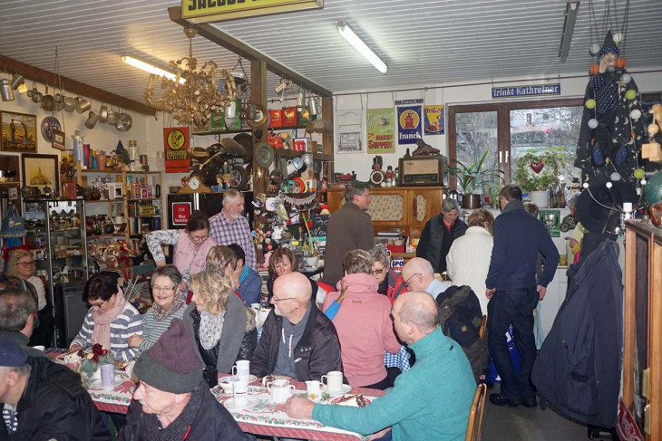 Traditionelle Neujahrswanderung in Steinebach mit �berraschung