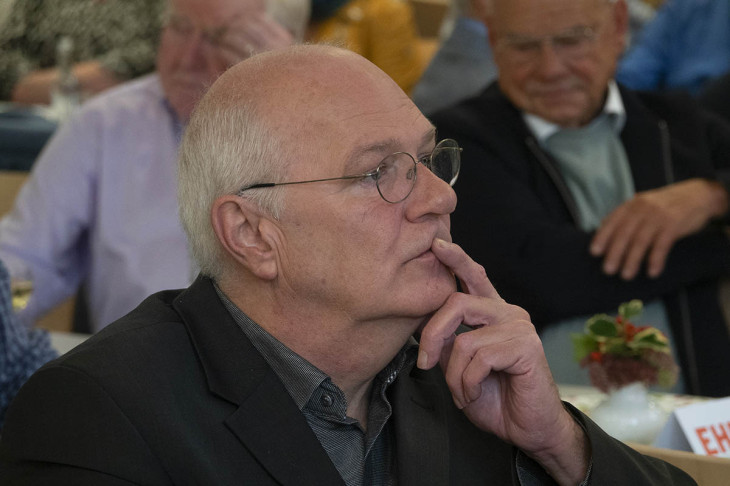 Prof. Dr. Stefan Sell 