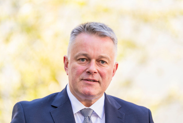 Weichenstellung in Rheinland-Pfalz: Fahrplan zur neuen Landesregierung