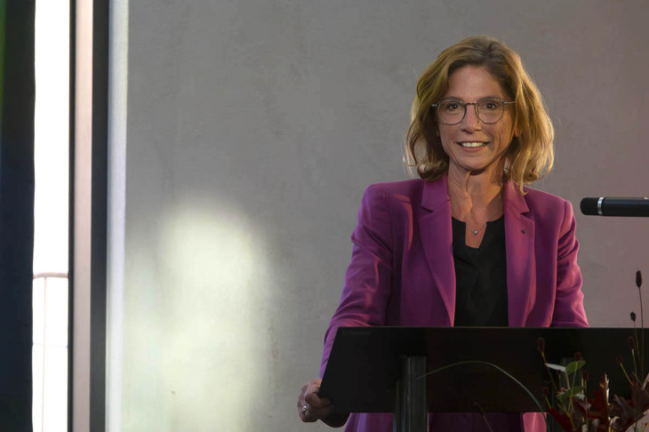 Schirmherrin Sabine B�tzing-Lichtenth�ler, Staatsministerin und stellvertretende Ministerpr�sidentin des Landes Rheinland-Pfalz, bezeichnete es als gro�e Ehre, an diesem besonderen Tag dabei sein zu d�rfen. 