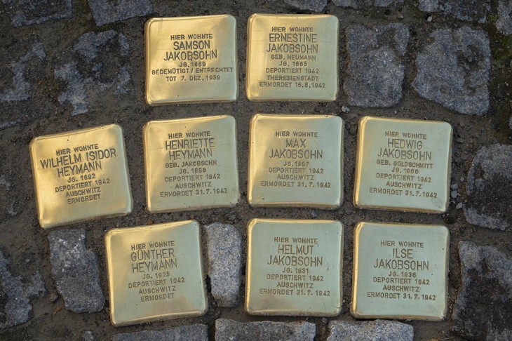 Elf Stolpersteine in Bad Hönningen verlegt | NR-Kurier.de
