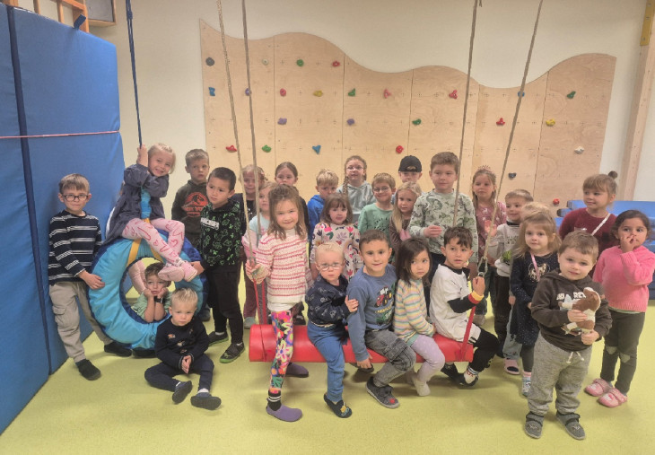 F�rderverein finanziert Motorikzentrum f�r Kita St. Katharina in Sch�nstein