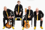 Klappstuhl-Konzert mit The BEAT!radicals in Bellingen: Beatmusik am Sportplatz
