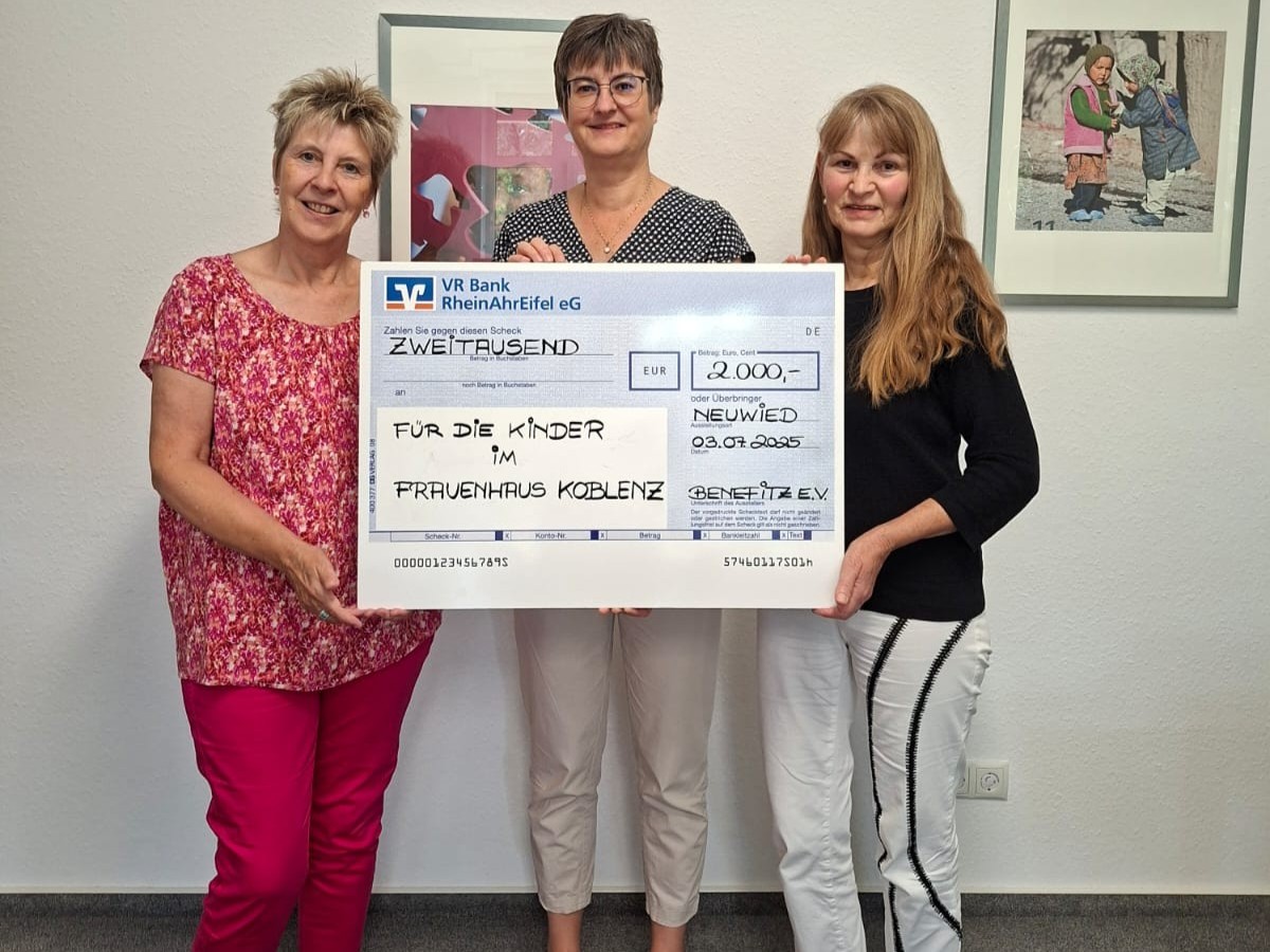 Sabine Auer, BenefitZ e.V., Alexandra Neisius, Frauenhaus Koblenz und Renate Windheuser, BenefitZ e.V. (Foto: Frau Echtermeyer)