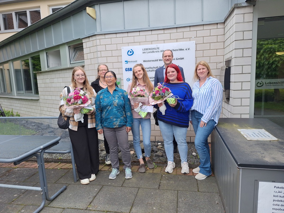 Feier der Absolventinnen (Foto: Gerlinde R�der)