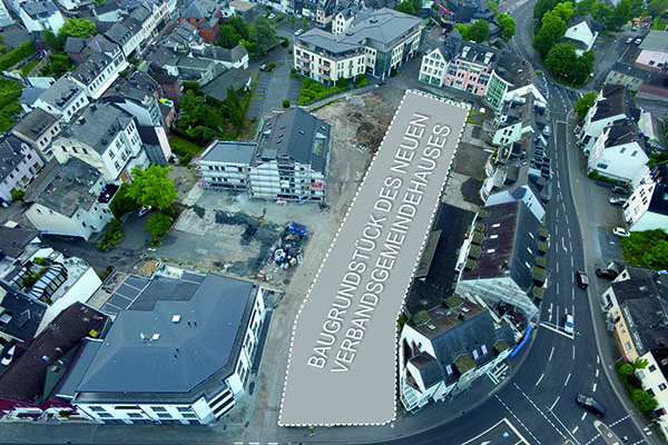 Platz für Ideen: Auf diesem Grundstück „Am Gerberhof“ soll das neue Verbandsgemeindehaus entstehen. Dafür wurde jetzt der Architektenwettbewerb gestartet. Foto: Olaf Nitz