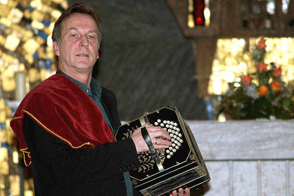 Das Bandoneon gilt als Seele des Tangos. Rocco Heins beherrscht es wie kaum ein anderer Musiker in Deutschland. Fotos: Veranstalter