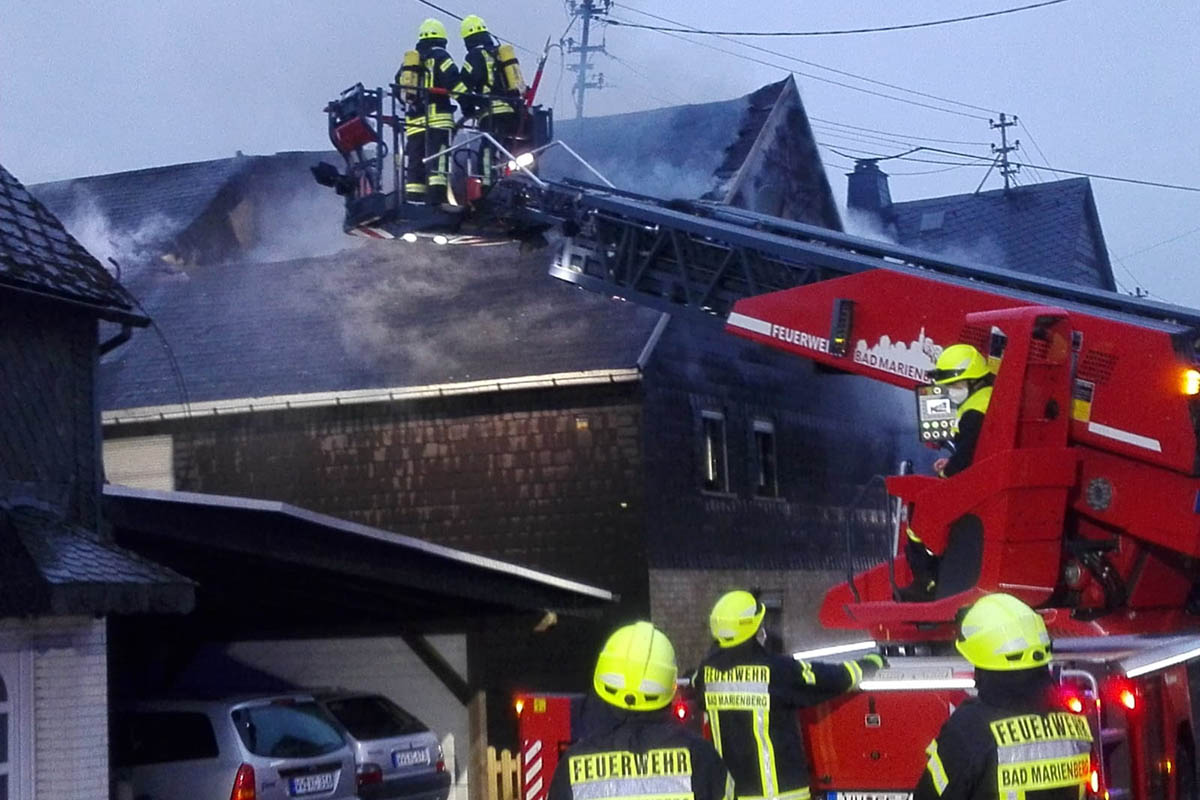 Stein-Neukirch: Wohnhausbrand - 72-jhrige Bewohnerin verstorben