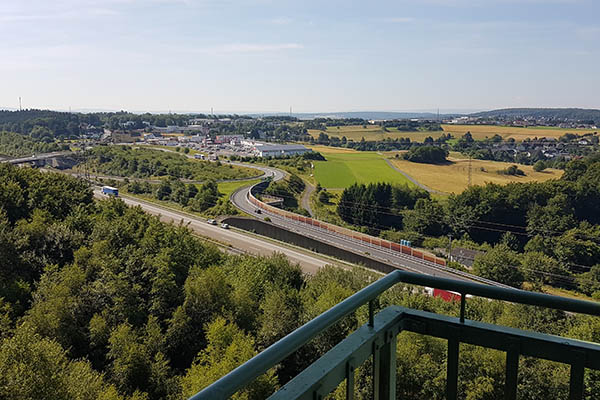 Blick vom Frderturm ins Rengsdorfer Land.
Fotos: BIW 
