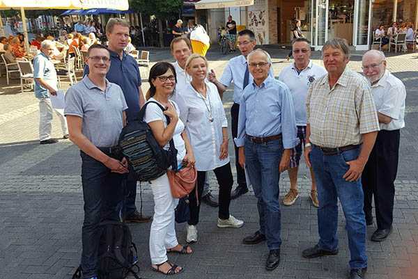 Vertreter der CDU-Stadtratsfraktion sowie des CDU-Ortsverbandes Neuwied-Innenstadt zusammen mit Aktionsforums-Vorsitzenden Franz Becher. Foto: CDU