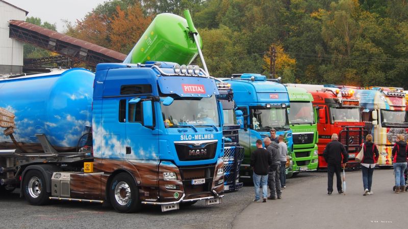 Ausnahmezustand im Stffel: 300 Trucks