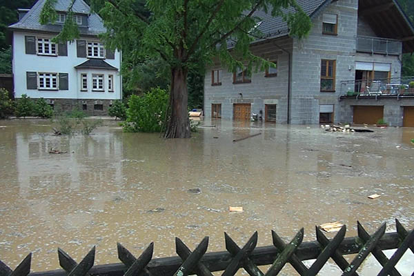 Wieder Land unter in Isenburg - Hoher Sachschaden