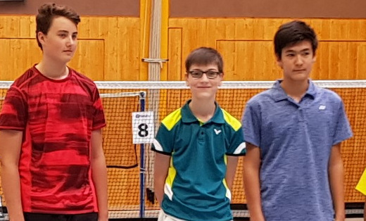 Mika Schnborn (Mitte) hat die Qualifikation fr die Deutschen Meisterschaften U13 geschafft. (Foto: Verein)