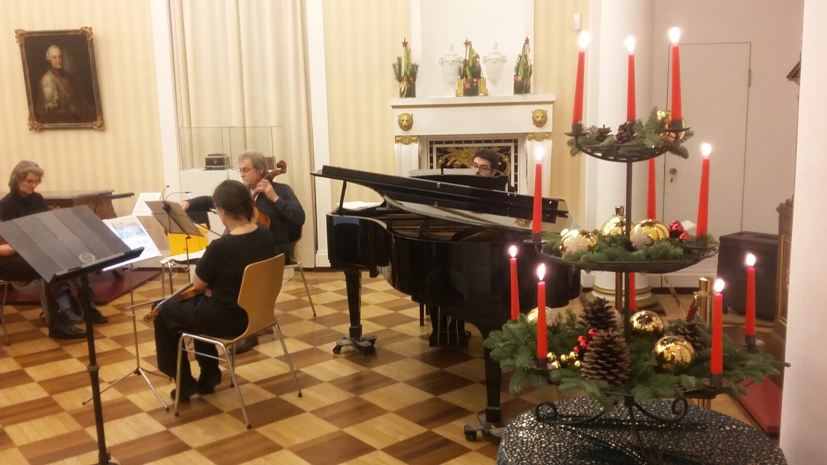 Adventskonzert im Roentgen-Museum Neuwied