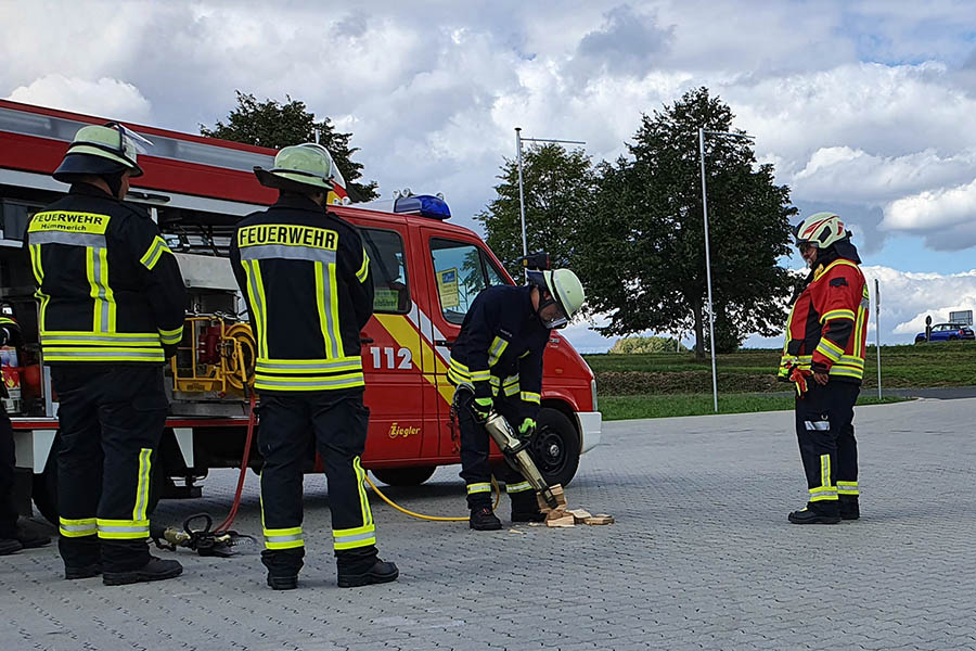 Fotos: Feuerwehr VG Rengsdorf-Waldbreitbach