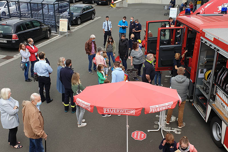 Mit der 12-Wochen-Tour informiert die Feuerwehr die Menschen ihrer Umgebung und wirbt um Nachwuchs. Foto: LFV