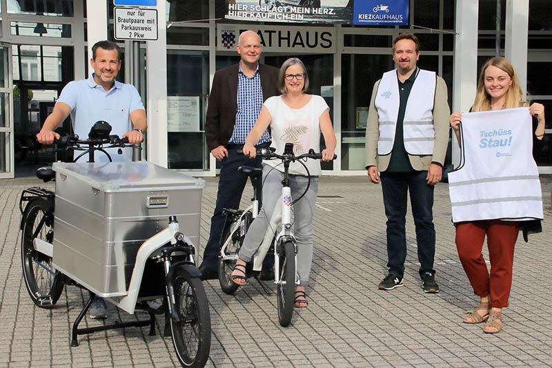 Besser fahren statt im Stau stehen