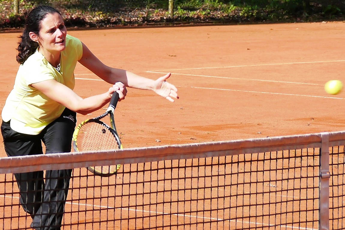 Nadine Hachenberg und Natanja Neitzert (TC Steimel Damen 30A) waren zusammen mit Conny Kopp und Rita Wildermann gegen den TC Kirchwald mit 5:1 erfolgreich. Foto: Archiv TC Steimel