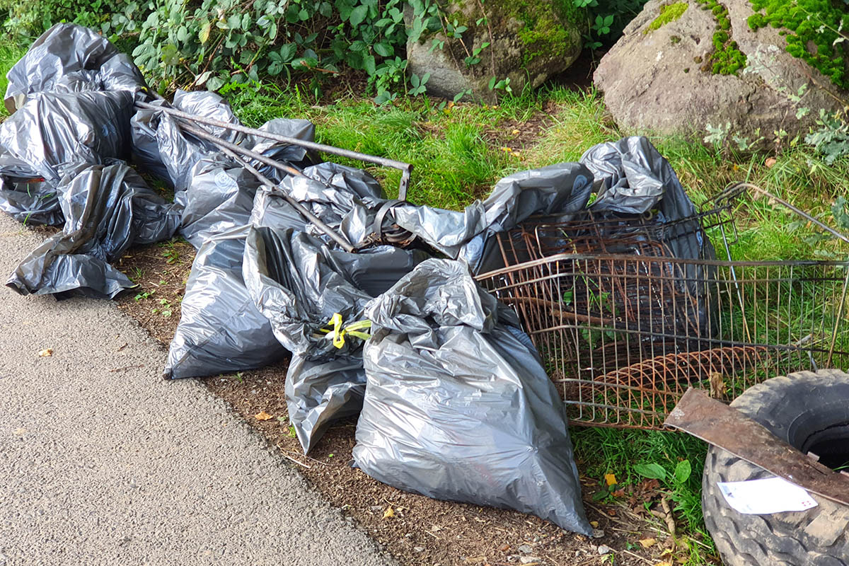 Dierdorfer Bürger beseitigten Müll beim „World Clean Up Day“