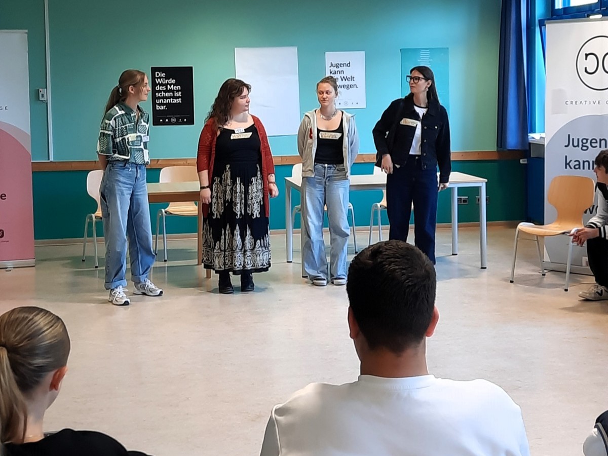 Theaterprojekt "Act Now 25" strkt Konfliktlsungskompetenzen von Jugendlichen in Ransbach-Baumbach