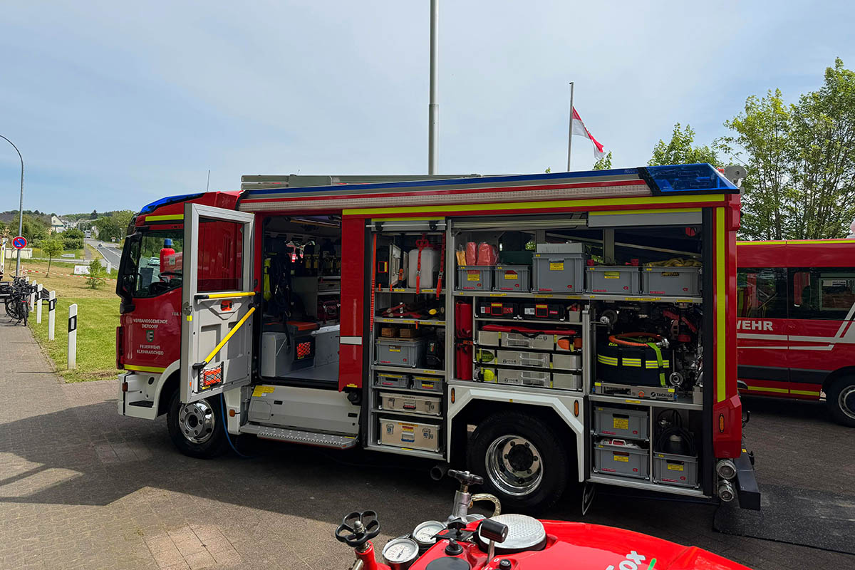 Das neue Fahrzeug der Freiwilligen Feuerwehr Kleinmaischeid. Fotos: Feuerwehr VG Dierdorf
