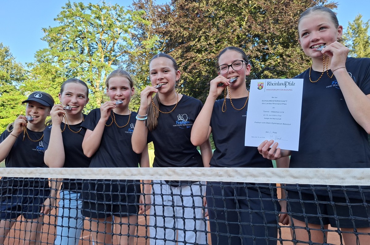Von links nach rechts: Debora Utsch, Jemima Utsch, Lina Schiller, Liah Horn, Anna Schmidt und Antonia Schl�ger (alle im VfL Kirchen aktiv). Foto: I.Gro�