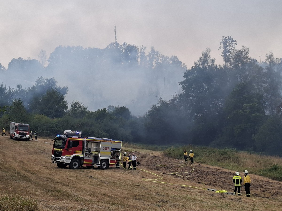 Der Waldbrandzug des Westerwaldkreises unterst�tzte bei Br�nden in den Landkreisen Mayen-Koblenz und Altenkirchen. (Foto: Matthias Mies)