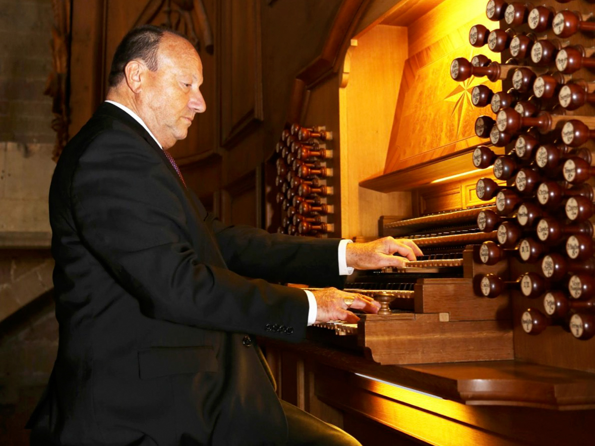 Maurice Clerc an der Orgel. (Foto: Veranstalter)
