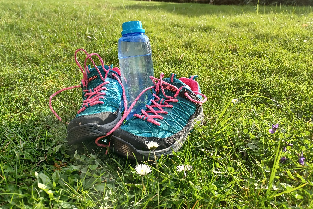 Wer an der Wasserwanderung rund um Welschneudorf teilnehmen mchte, sollte feste Schuhe tragen und etwas zu trinken fr unterwegs dabeihaben. (Bild: VG Montabaur / Christina Wei)