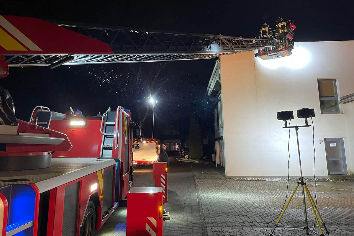 Mehrere Unwettereinstze der Feuerwehr Oberraden-Straenhaus