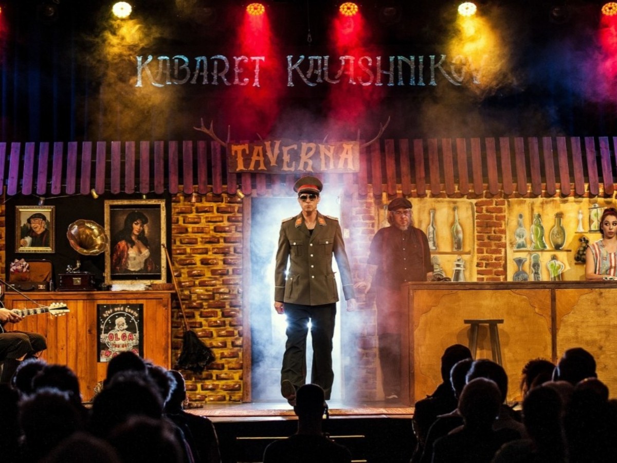 Kabarett Kalashnikov (Foto: Martina Wahn-Sielemann)