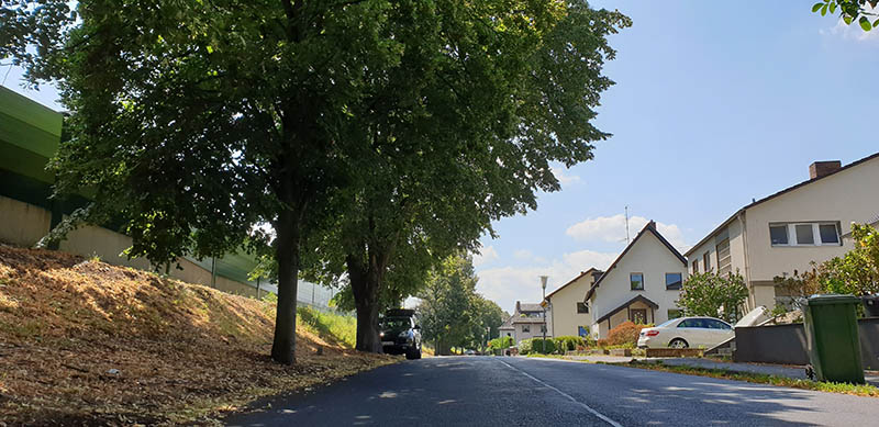 Die Sanierung der Siebengebirgsstrae in Unkel  nach Einfhrung der wiederkehrenden Beitrge werden die Kosten nicht nur von den Anliegern der Strae, sondern von allen Grundstcksbesitzern in der Kernstadt Unkel getragen. Foto: privat