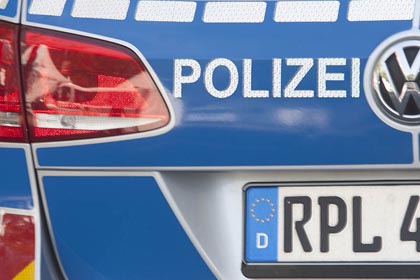 Fnf BMWs aufgebrochen und Lenkrder ausgebaut