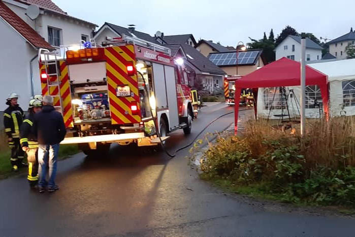 Brennende Gasflasche in Jahrsfeld