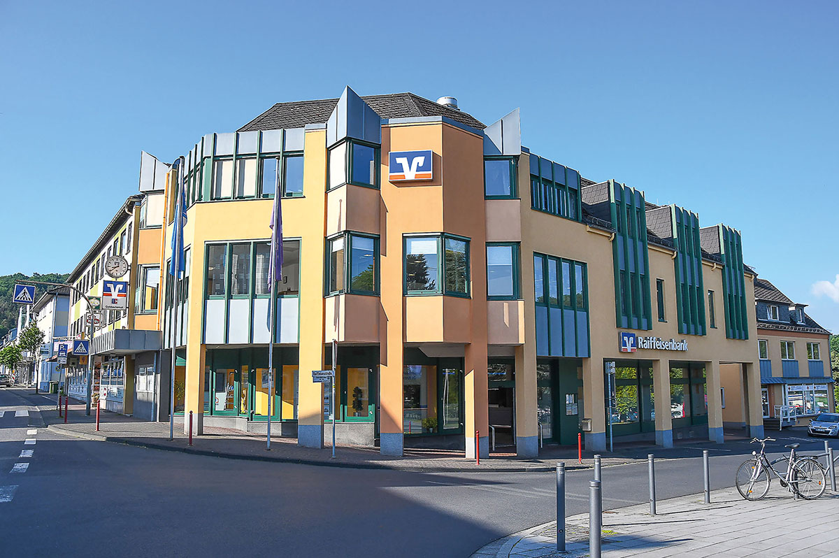 Raiffeisenbank Neustadt blickt auf ein zufriedenstellendes Jahr zurck. Foto: Raiffeisenbank Neustadt