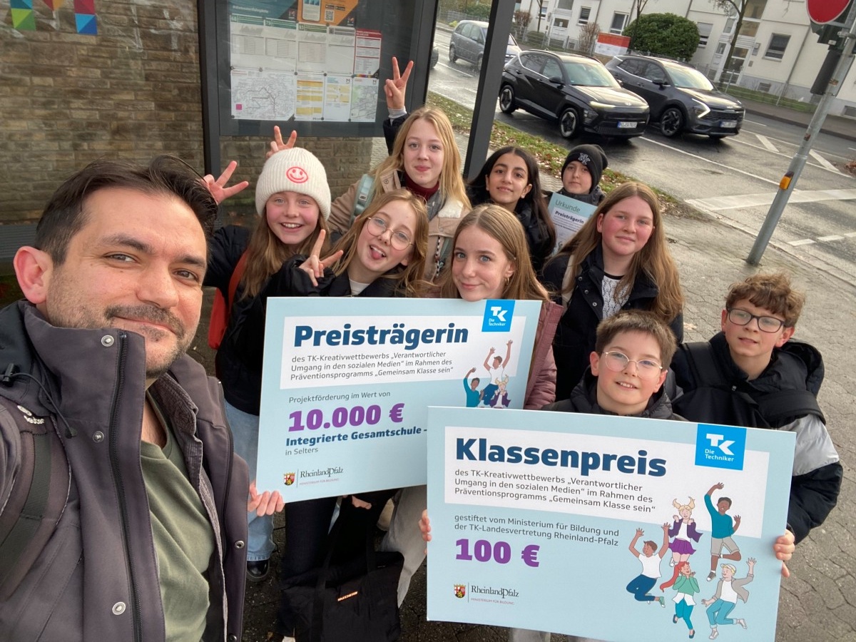 Herr Knopp und neun Sch�ler der Klasse 6c (Fotos: Natascha Delgado)