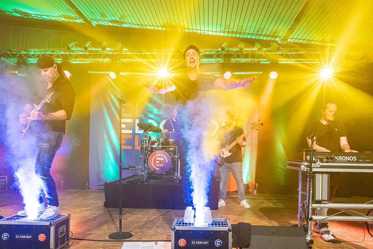 Eldorado war die erste von drei Bands, die mit ihren Klsche Liedern fr tolle Stimmung sorgte. Fotos: Pascal Kiefer
