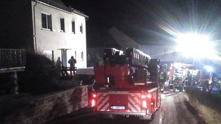 Vier Verletzte bei Brand eines Einfamilienhauses