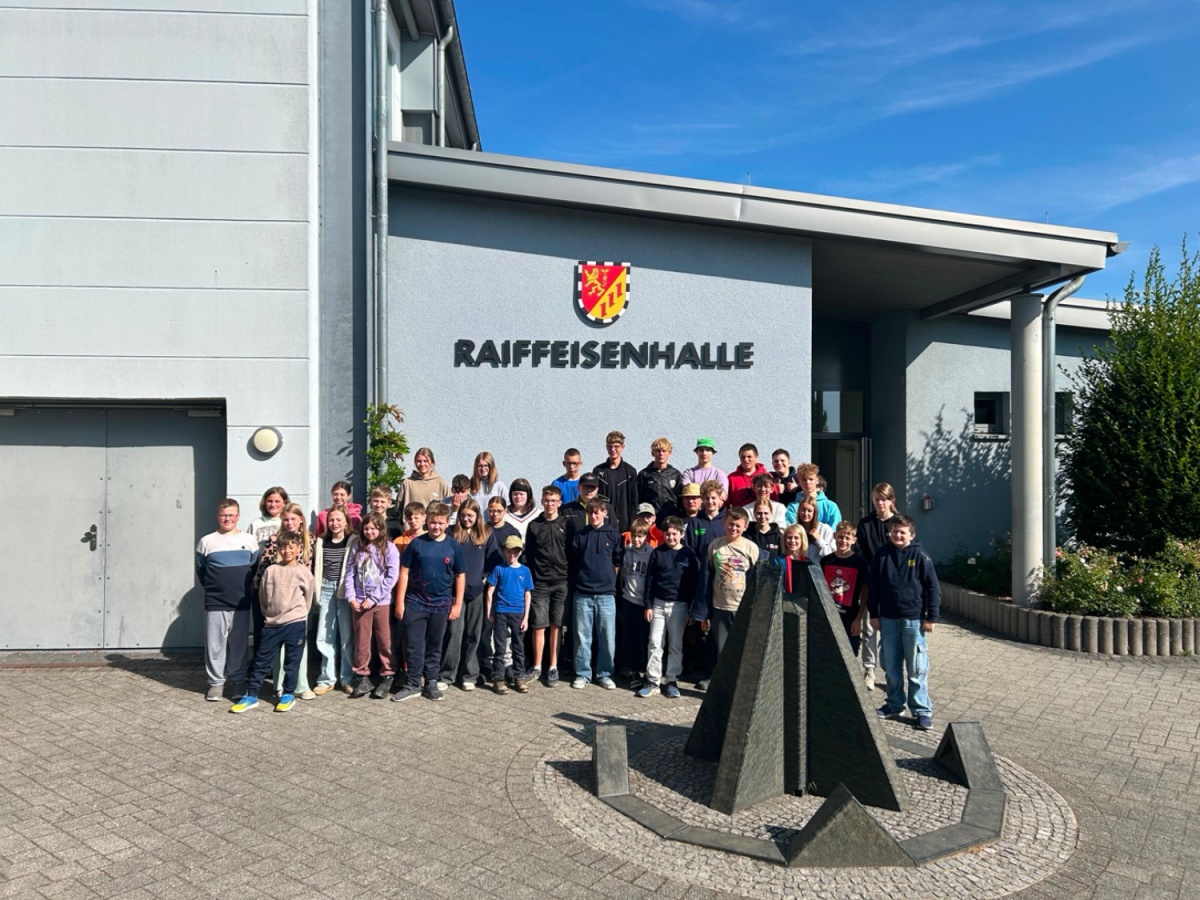Erfolgreiches Zeltlager der Jugendfeuerwehren aus der Verbandsgemeinde Altenkirchen-Flammersfeld