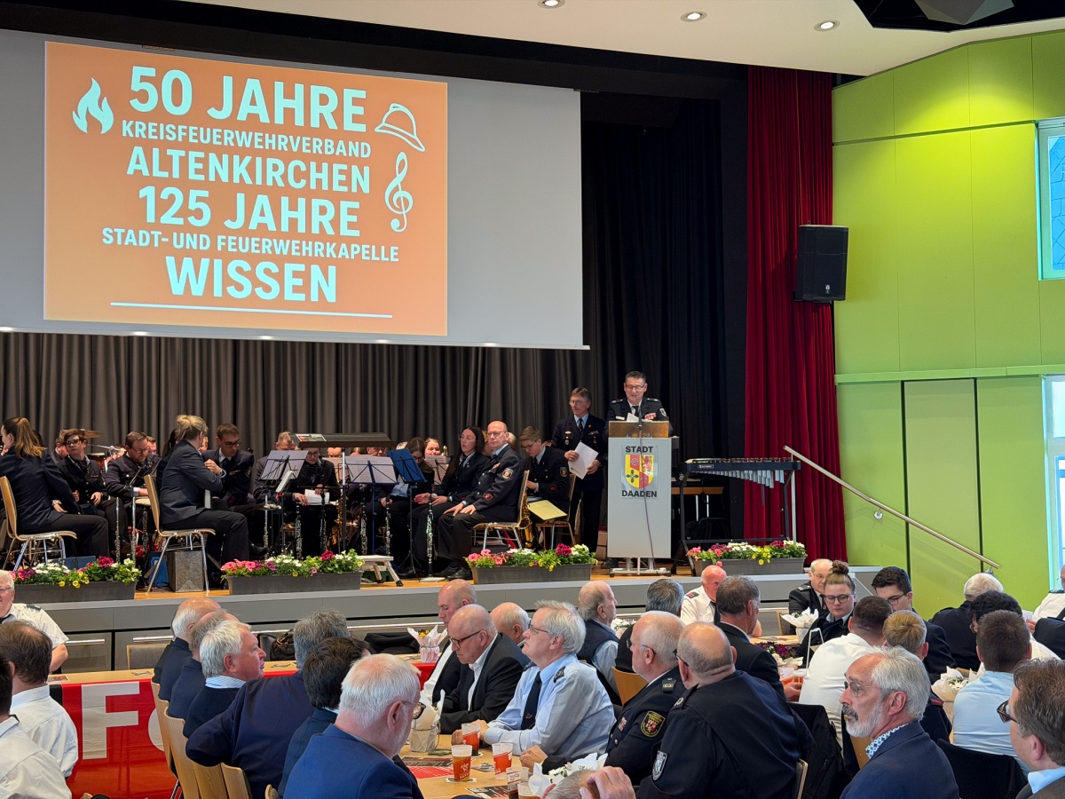 Seit 50 Jahren im Dienst: Kreisfeuerwehrverband Altenkirchen feiert Jubil�um