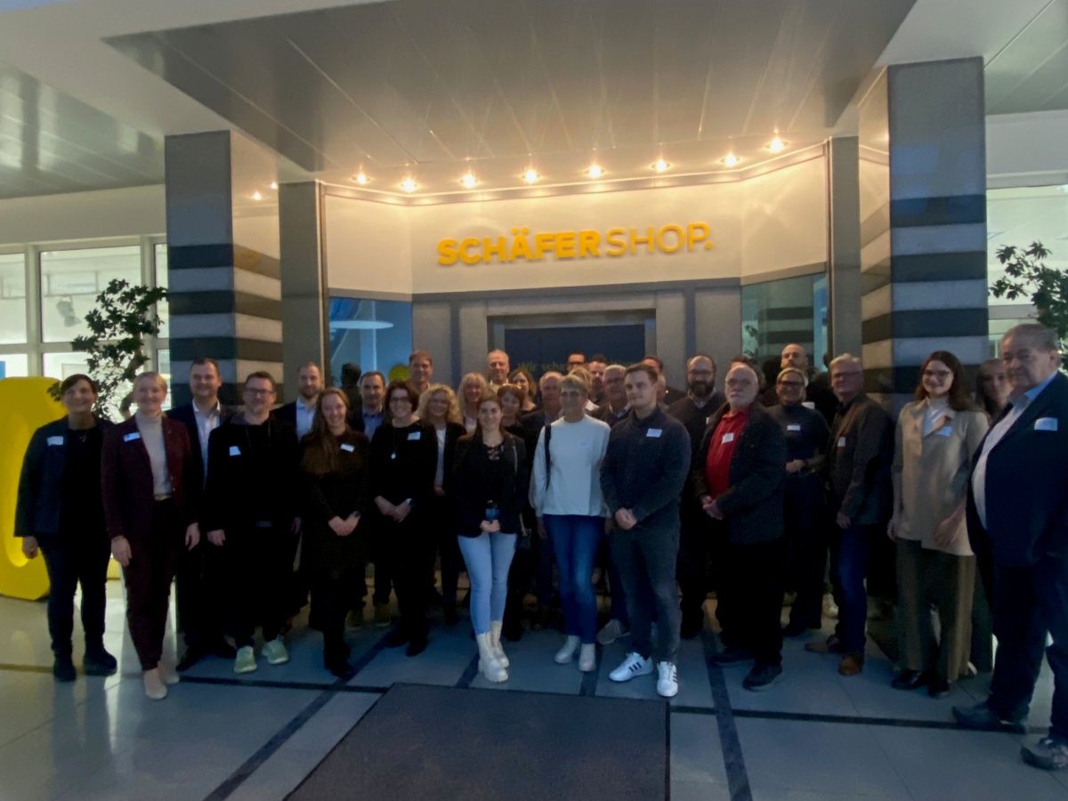 Teilnehmer des sechsten regionalen Wirtschaftsgesprächs (Fotos: Niklas Hövelmann)