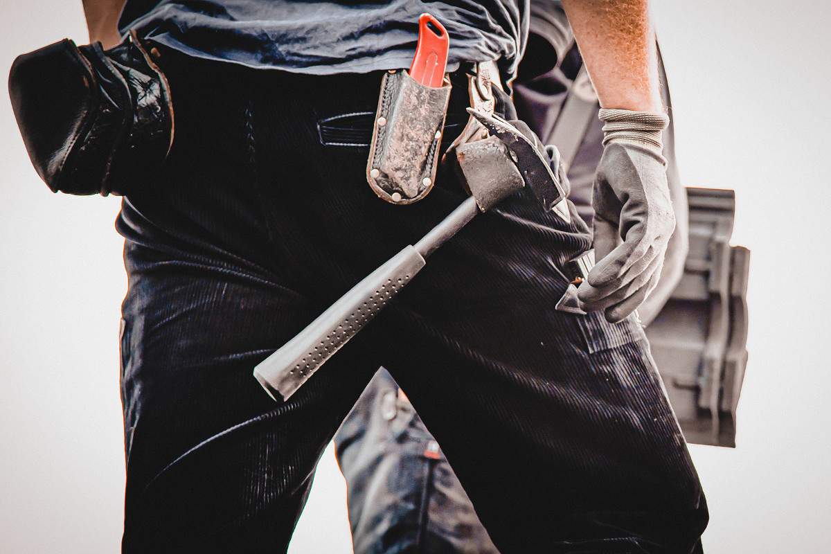 Mehr Geld fr die Arbeit mit Ziegeln: Beschftigte im Dachdeckerhandwerk erhalten seit Oktober ein Lohn-Plus von 2,1 Prozent. Darauf weist die Gewerkschaft IG BAU hin (Foto: IG Bau, Ferdinand Paul)