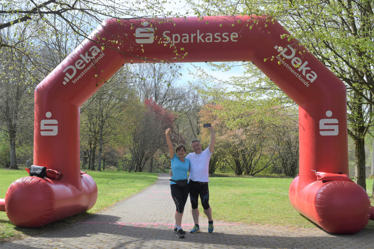 Beim "WoKiMen"-Spendenlauf zugunsten der Altenkirchener Tafel waren viele begeisterte Sportler am Start. Fotos: Wolfgang Rabsch