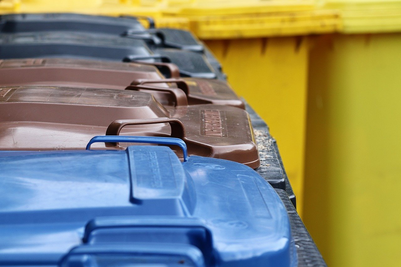 Auch verrottbare Plastikbeutel gehren nicht in die Biotonne. (Symbolfoto)